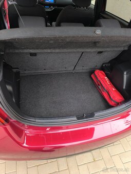 Toyota Yaris hybrid 2017 1,5 hybrid - 8