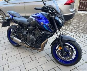 Yamaha MT 07 - 8