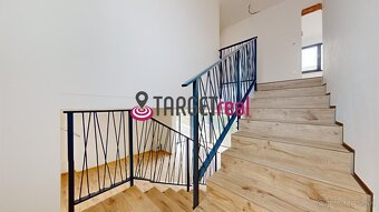 Na predaj, 5-izbový rodinný dom, Novostavba Horný Vadičov, T - 8