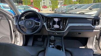 Volvo XC60 2,0 T6 Plug IN HYBRID Ultimate DARK AWD A/T, 184k - 8