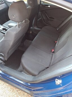 Predám wolksvagen passat b6 rok.2009 - 8