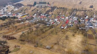 Na predaj stavebný pozemok v pokojnej obci Vyšný Kazimír - 8
