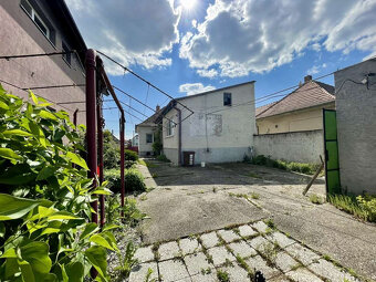 Na predaj 4-izbový rodinný dom s veľkým pozemkom - 8