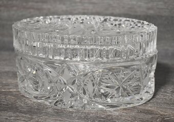 Brúsený kryštáľ dóza - 8