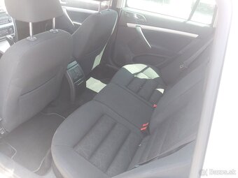 Škoda Octavia Combi 1.8 TSI Elegance - 8