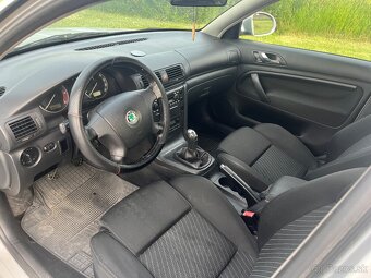 Škoda Superb 1.9 TDi - 8