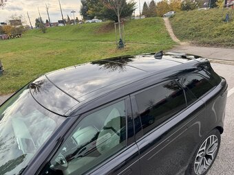 and Rover Range Rover Velar 2,0D HSE AWD 54000km - 8