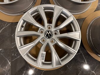 ❄️ Original kolesa 7T0601025E Toshima VW T7 r18 - 8