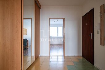 3-izbový byt s výbornou dispozíciou - sídlisko Hájik - 8