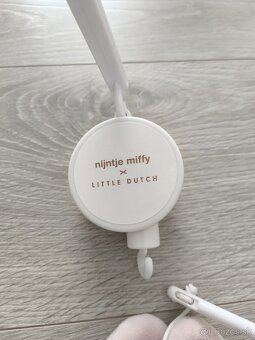 Hrajúci kolotoč Little Dutch - 8