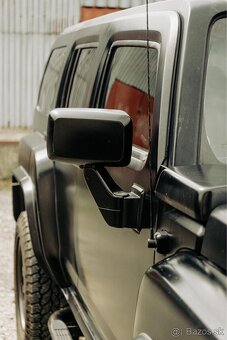 Hummer H3 BLACK Custom - 8