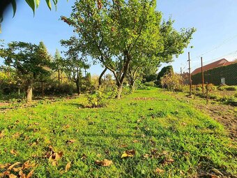 Ponúkame na predaj starší, rodinný dom v obci Suchá nad Parn - 8