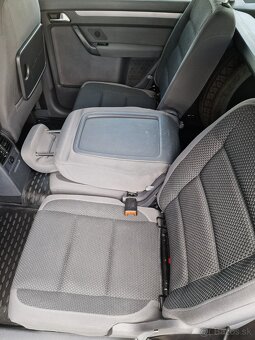 Volkswagen Touran 1.6 TDI Trendline - 8