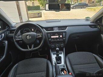 Škoda Octavia Combi 2.0 TDI DSG F1 Style ACC DVD Canton Weba - 8