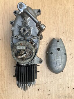 jawa parez 550 motor - 8