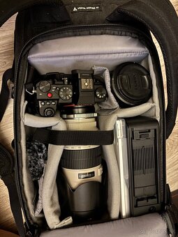 Panasonic Lumix S5 + lumix s 20-60mm f3,5 - 5,6 - 8