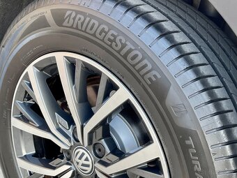 Volkswagen Tiguan 2.0 TDI DSG 4MOTION 2020°1.MAJITEĽ°DPH° - 8