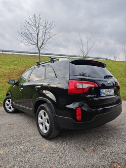 Sorento 2.2 CRDi 4WD, Slovenské, pravidelný servis, Nová STK - 8