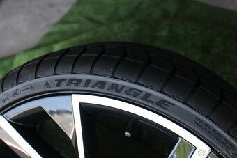 18"--ORIGINAL--ŠKODA--FABIA--RS--VEGA--5x100 R18--LETNA SAD - 8