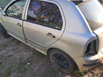 Škoda fabia sedan rozpredam na diely - 8