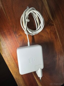 MacBook Pro 13” + krabica + nabíjačka – výborný stav - 8
