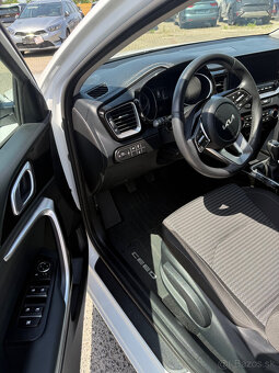 Kia CEED SW 1.5 TGDi M6 Gold - 8