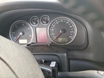 Predam VW Passat variant 1,9 TDi - 8