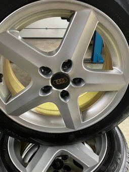 Predám Audi elektrony s letnými pneu - 8