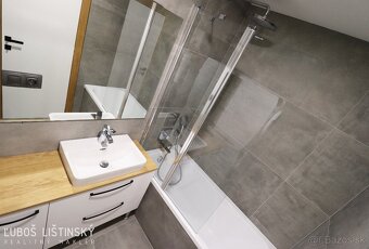 NA PRENÁJOM luxusný 3 izbový byt s veľkým balkónom v CENTRE - 8