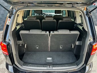 Volkswagen Touran 2019 2.0 TDI 110kW DSG R-Line 7 Miestny - 8