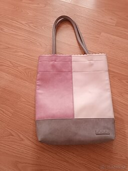 Balík dámskych kabeliek - 8