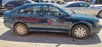 Škoda Octavia 1,6i 55kw - 8
