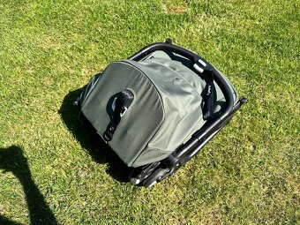 Bugaboo Butterfly - Black/Forest green - 8