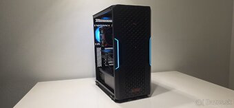 Ryzen 7 1700X, 16GB Ram, M.2 256GB + SSD 1TB, RX5700XT 8GB - 8