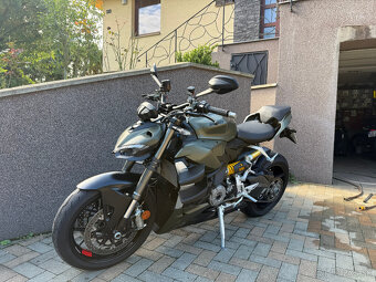 Ducati Streetfighter V2 2023 - 8