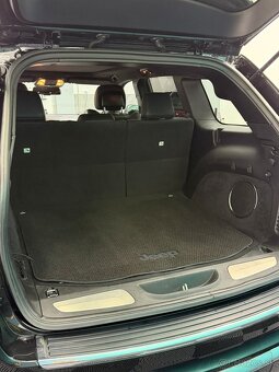 Jeep Grand Cherokee Summit (možný odpočet DPH) 3.0L V6 - 8
