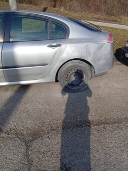 Renault laguna rok 2010 - 8