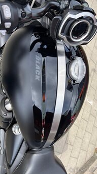 Na predaj Triumph Rocket 3 R Black - 8