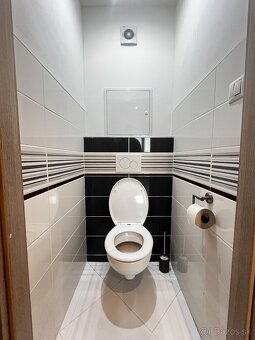Moderný 3-izbový byt po kompletnej rekonštrukcii na prenájom - 8