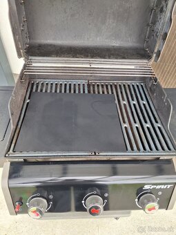 Weber e320 - 8