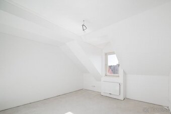 Prodej unikátního bytu 3+kk s balkonem, Praha 7, Bubeneč - 8