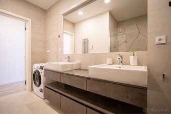 2 izbový byt prenájom 60m2, Hradný vrch, Staré Mesto, BA - 8