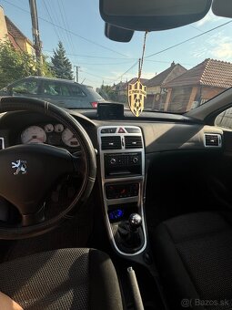 Peugeot 307, 1.6 TDi - 8