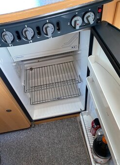 Dethleffs Camper - 8