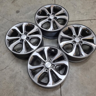 Hliníkové Hyundai disky 4x100 R15 6J ET47 - 8