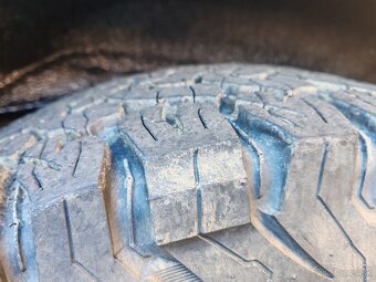 BFGoodrich All Terrain T/A KO2 285/75 R16 - 8