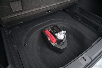 Volkswagen Passat Variant (Combi) R-Line 147 kW 4MOTION - 8