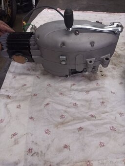 Predam motor Jawa 20/21/23, Jawa 555 - 8