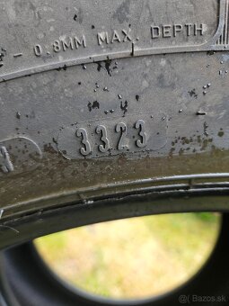 315/70 R 22,5 - 8
