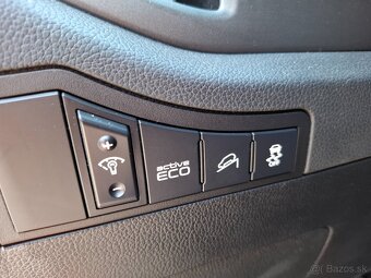 KIA SPORTAGE 4x4,2.0 CRDI,2012,100KW - 8